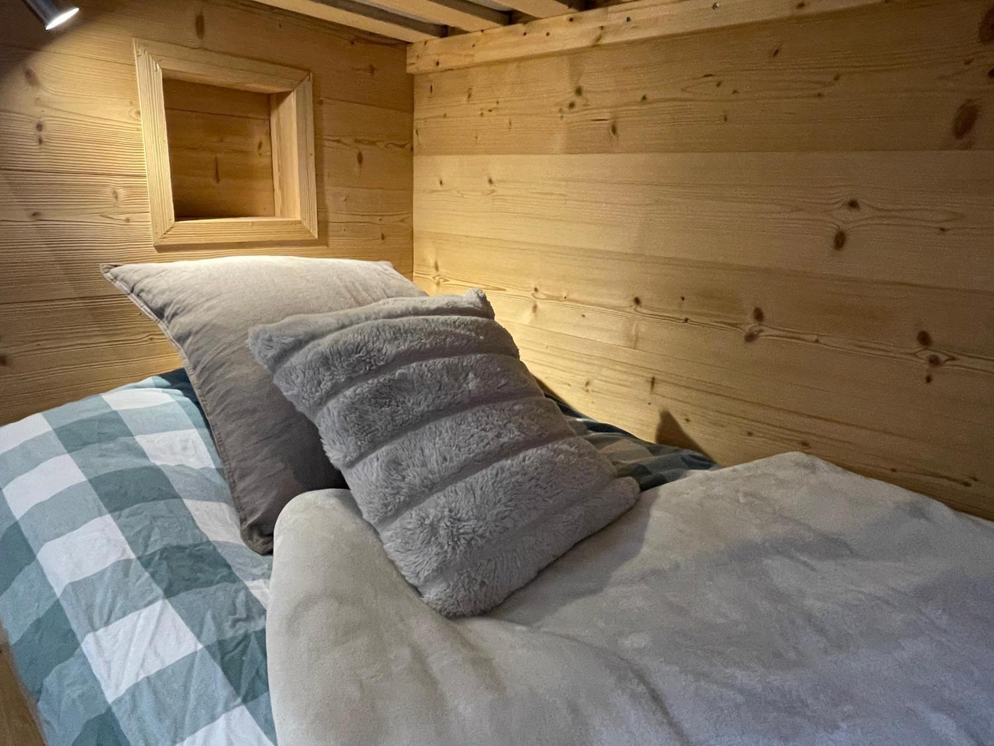 Central Morzine, Spacious 2 Bedroom Family Apartment Ngoại thất bức ảnh